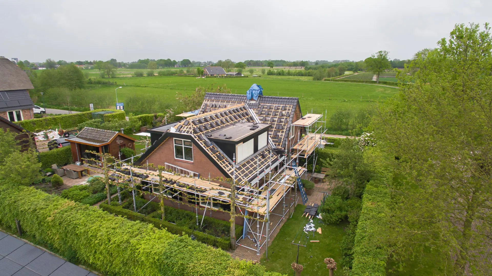 Project Dakrenovatie 12