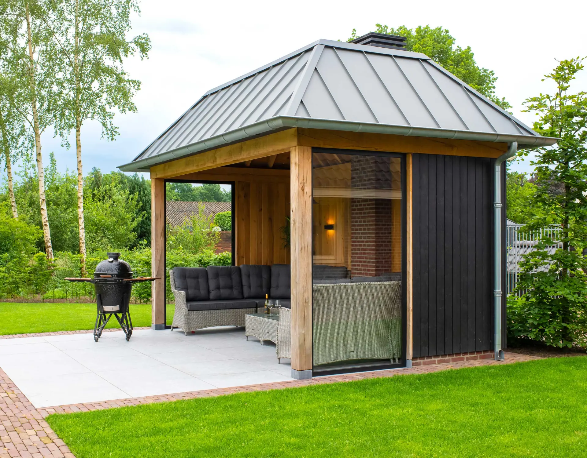 Luxe eiken tuinkamer Nijkerkerveen