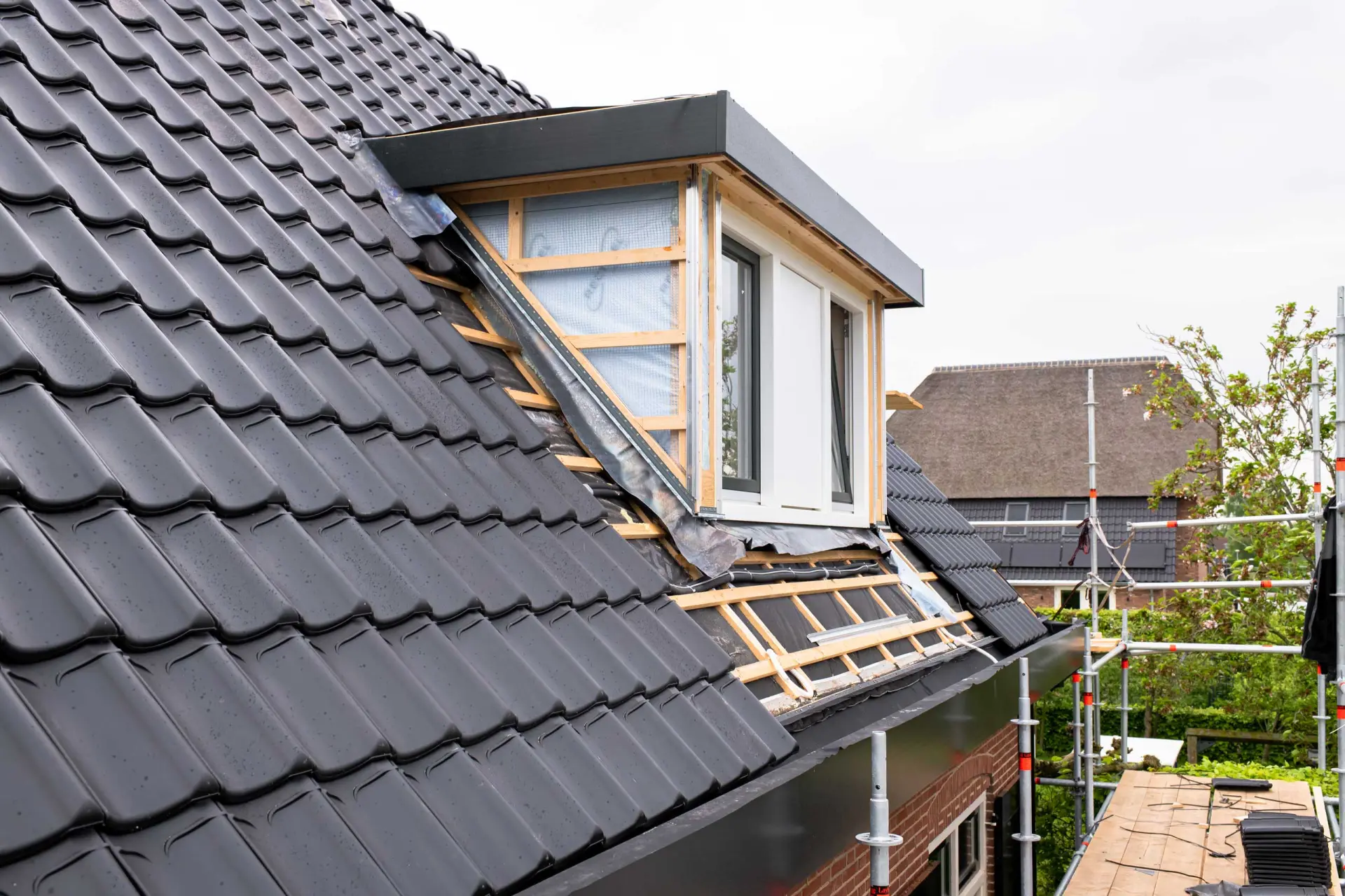 Project Dakrenovatie 13